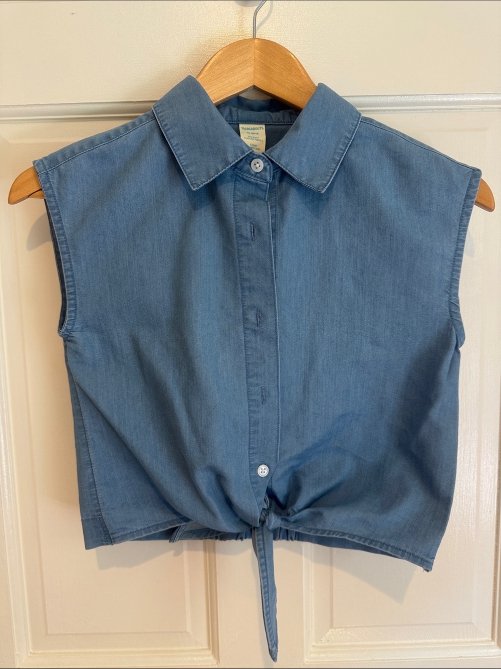 Girls Sleeveless Button-Front Tie-Front Chambray Top - Light Blue size M 10/12